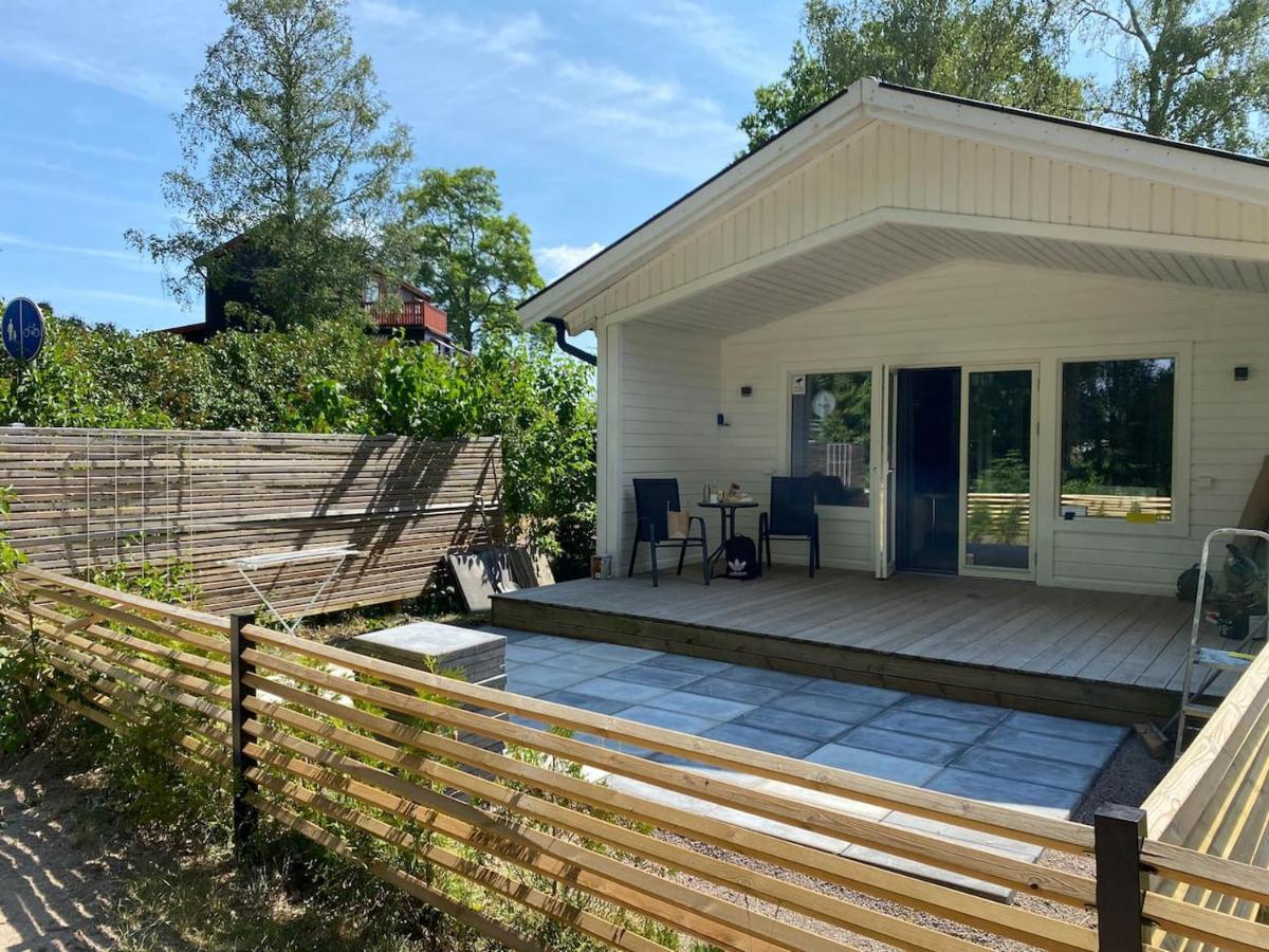 Nybyggd Stuga Pa Aengsvaegen 1 Cole Case Timmernabben Exterior photo